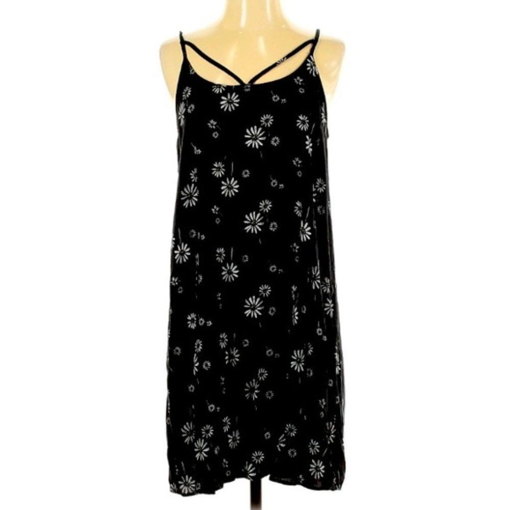 SO Juniors' Floral T-Strap Sun Dress in Wildflower